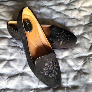 NWOT Clark's Suede Leather Loafer
